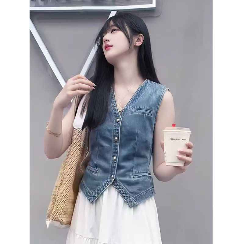 New Washed Denim Mini Vesttrendy And Stylish - VEX CLUB HOUSE