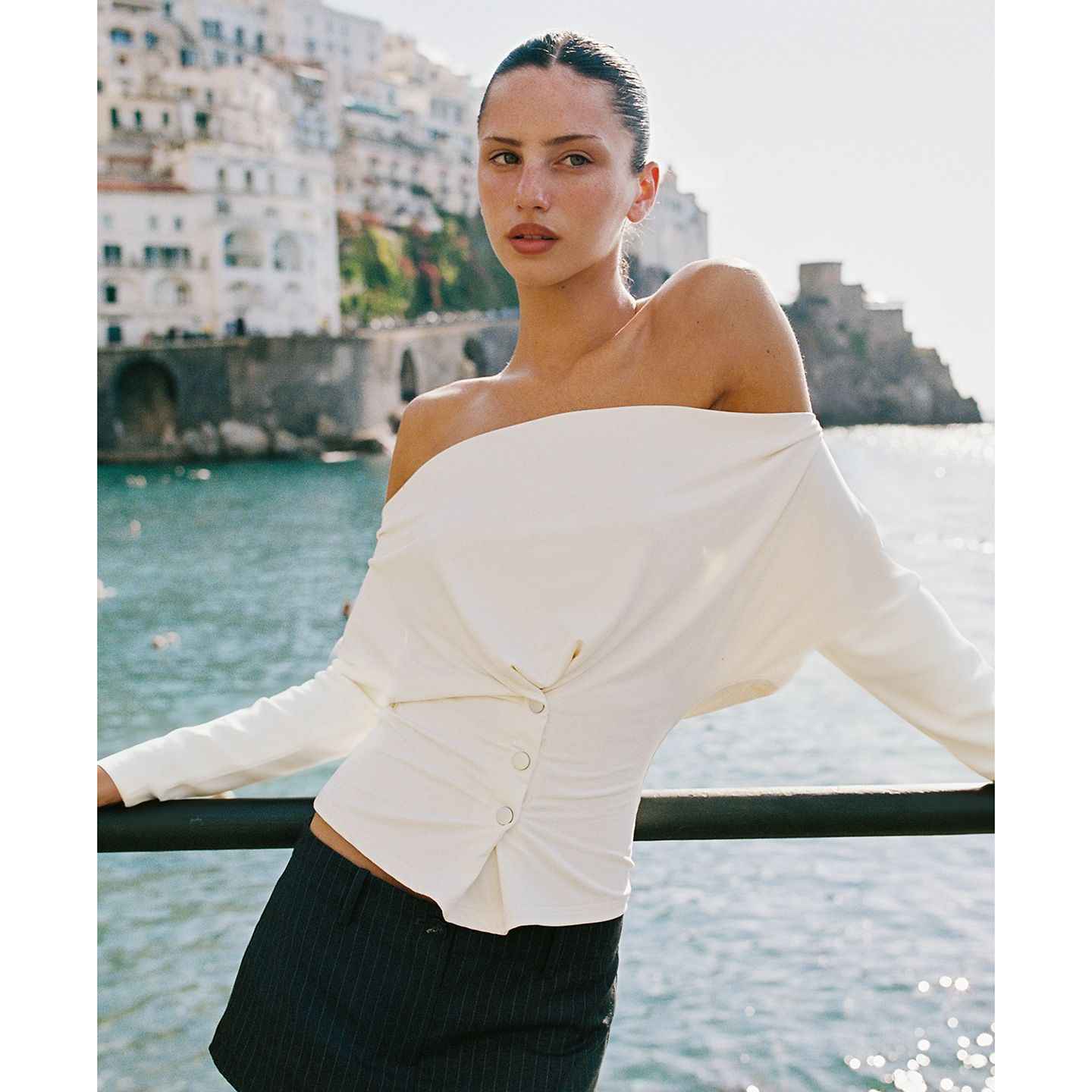 Stylish And Minimalist Long Sleeve Top For Women - VEX CLUB HOUSE