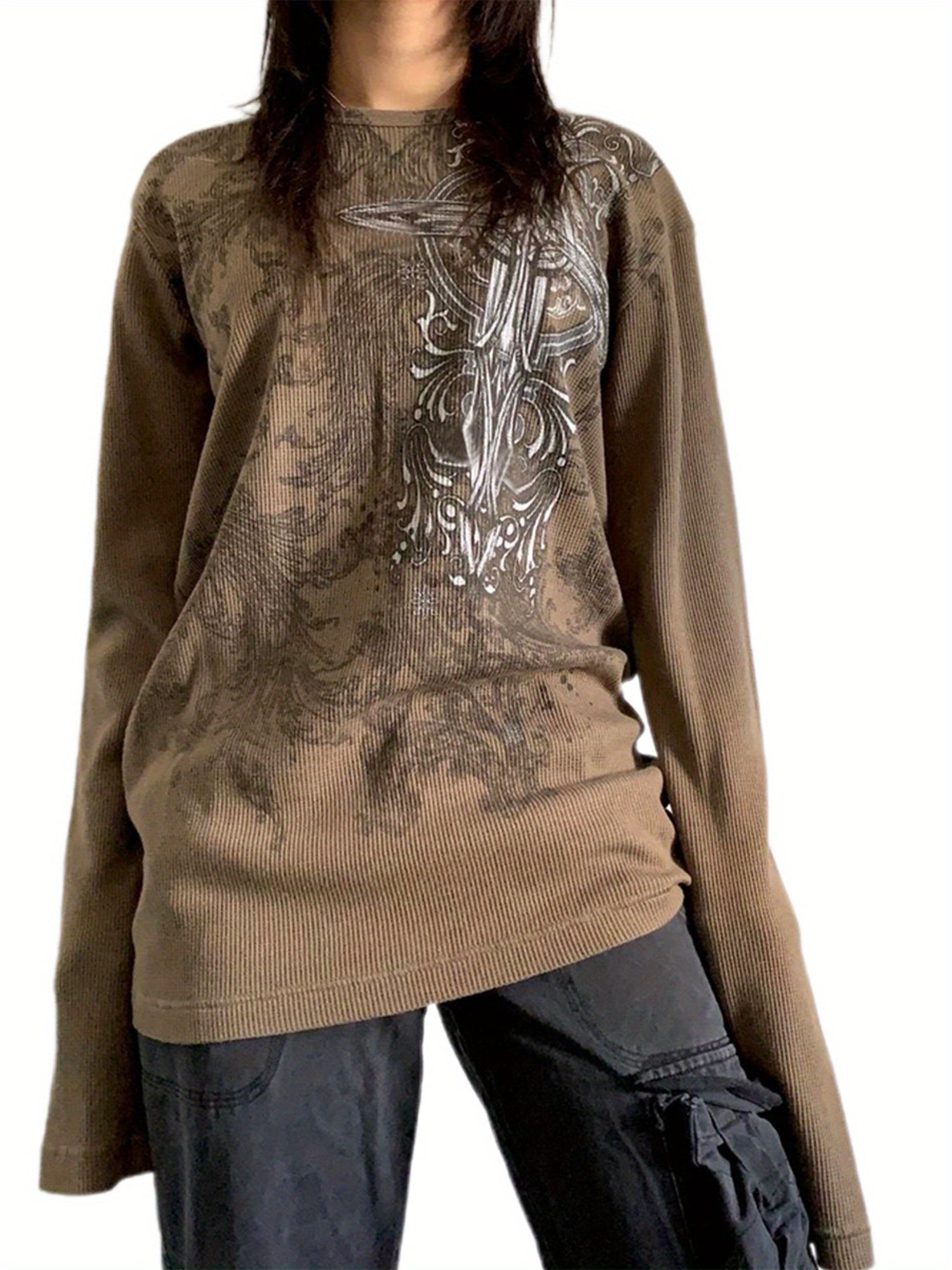 Vintage Chic Gothic Cross Print Long sleeve V E X C L U B H O U S E