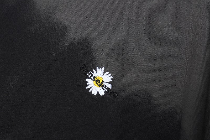 Tie-dye daisy logo short sleeve - VEX CLUB HOUSE