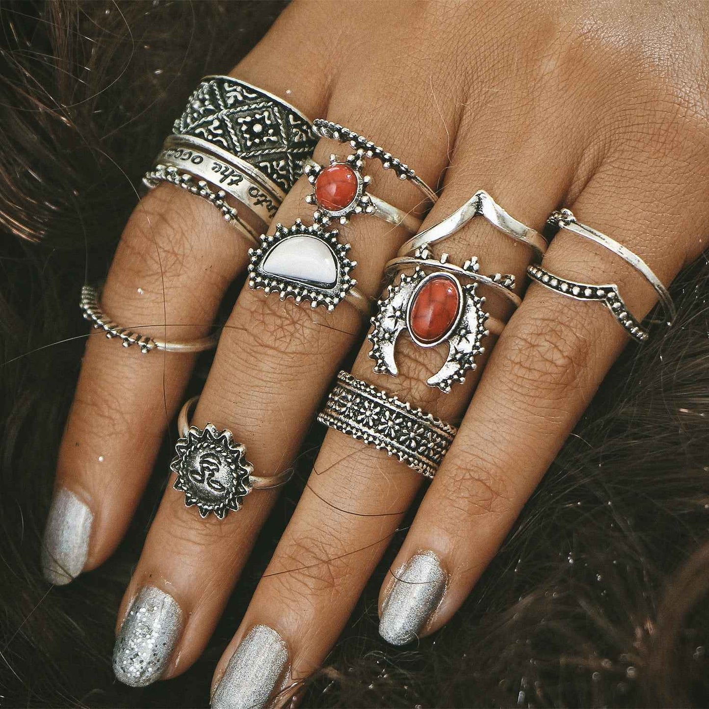 Vintage silver carved joint ring with red and white turquoise - VEX CLUB HOUSE