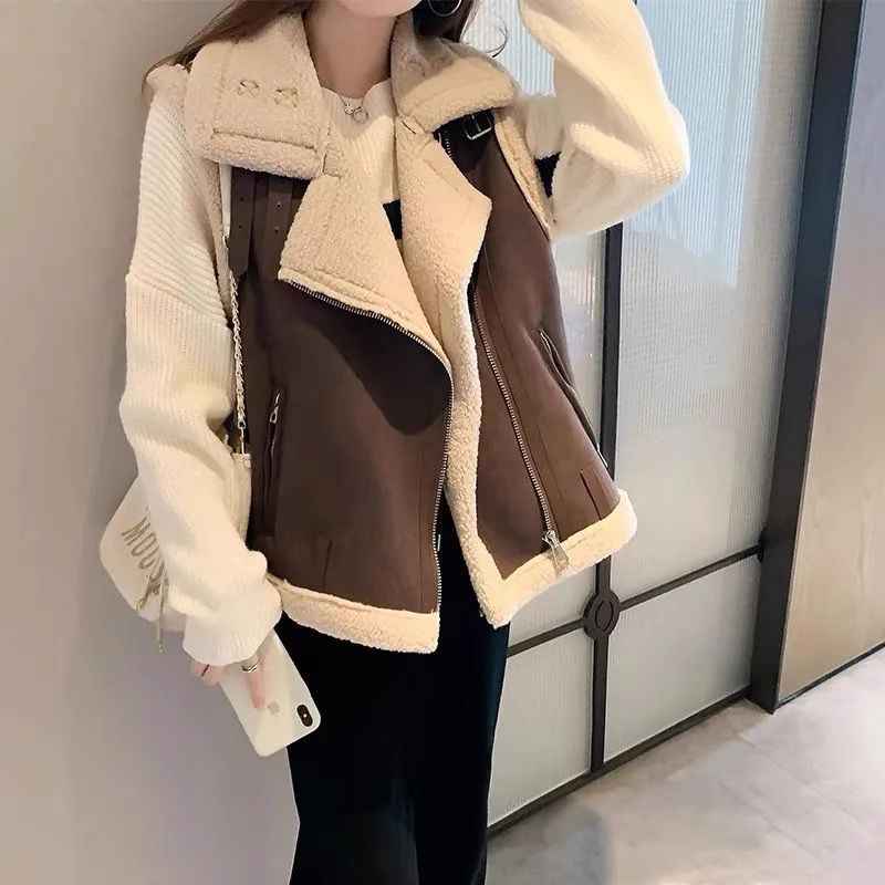 Versatile Outerwear Vest For Women To Layer And Style In Various Ways - VEX CLUB HOUSE