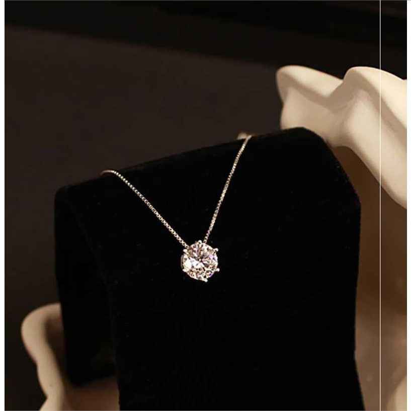 Single diamond necklace women - VEX CLUB HOUSE