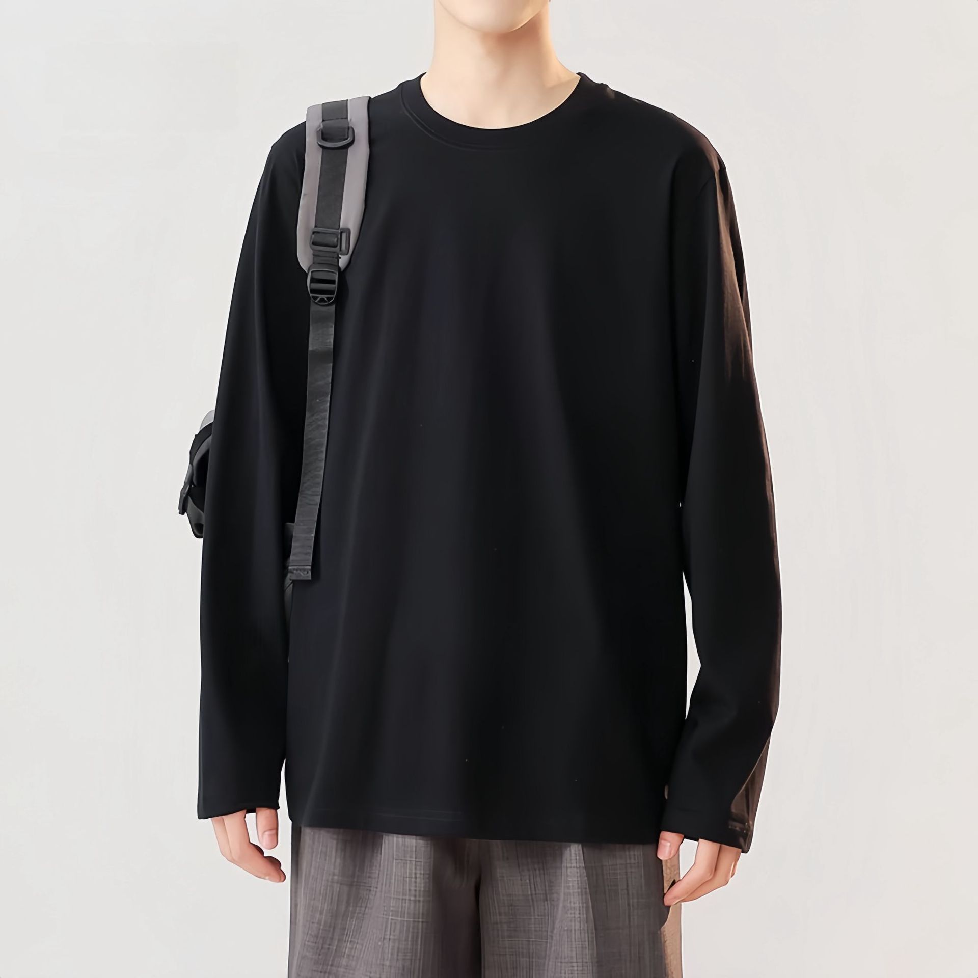 Men's Round Neck Thickened Inner Bottoming Shirt Solid Color Loose-fitting Versatile Top - VEX CLUB HOUSE