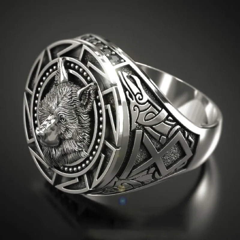 Wolf's Valor Ring
