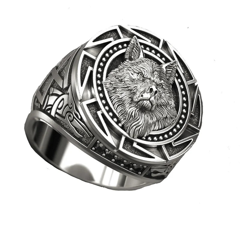Wolf's Valor Ring